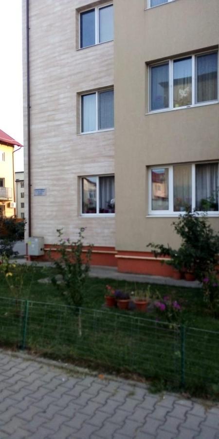 Apartament 2Camere - Prima Casa Флорешты Экстерьер фото