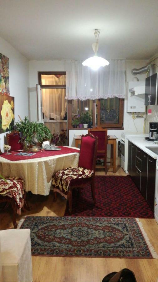 Apartament 2Camere - Prima Casa Флорешты Экстерьер фото